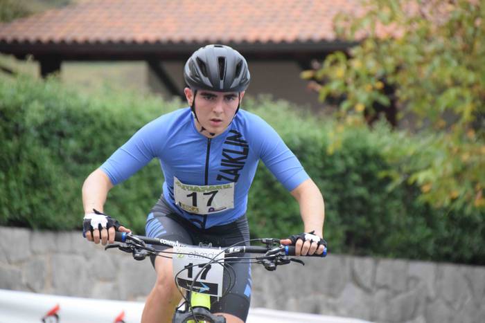 Korrika zein bizikletaz goza 128 1571508348643