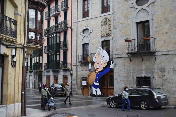 Txapelaundi txarangak, 75 ur 2 1612480795681