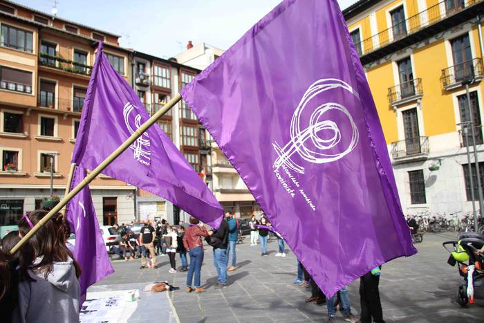 Emakumeen Mundu Martxa eskua 16 1613827680411