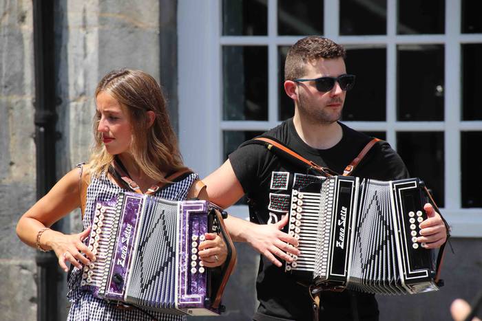 Triki hotsek alaitu dute Tol 24 1559490831428