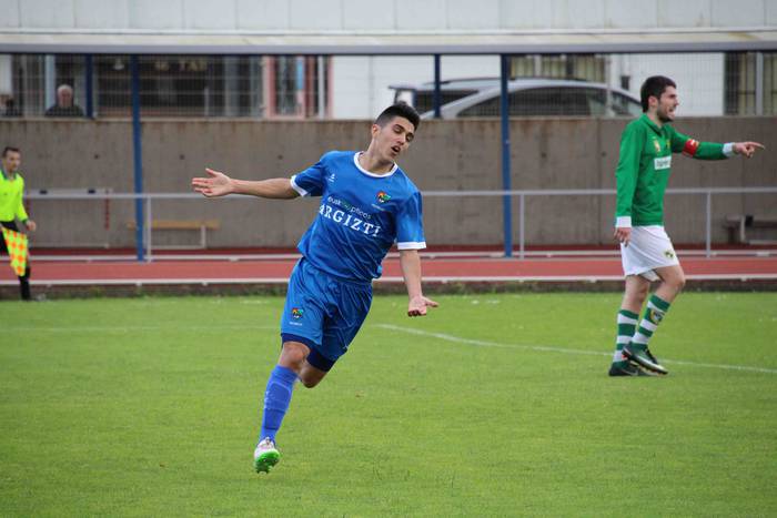 Tolosa CF Beti Gazte 1 1527363651047