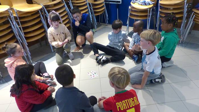 Ipuin solidarioak kontatu di 14 1653644352683