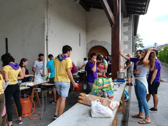 Paella, kuadrilla eguneko er 18 1565767536908