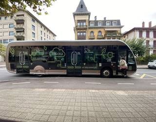 Hiribusaren zerbitzuari buruzko kexek hautsak harrotu dituzte