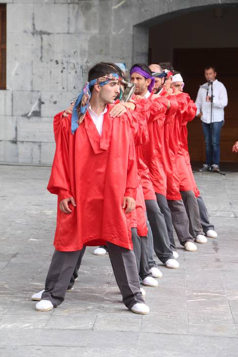 ADUNAKO AMA BIRJINAK 2017. A 59 1502799225463