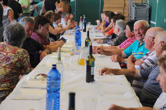 Urteroko otordu jendetsua 7 1561816532416