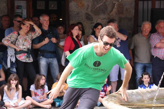 Muskerraren eguna Asteasun 98 1495373821257