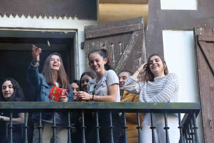 Tolosa CF-ko neskek bota dut 5 1572024405366