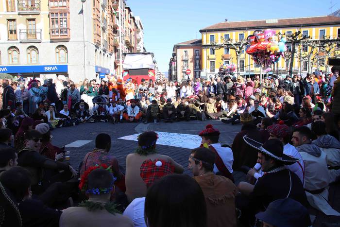 Karrozek planto egin dute 3 1582483494087