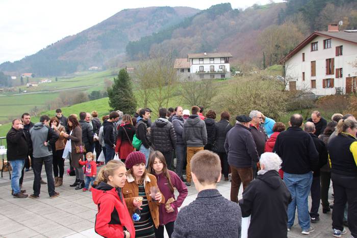 Azoka eguna Altzon 19 1481457243536