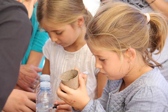 Lurraren zaindari direnen er 61 1507466397886