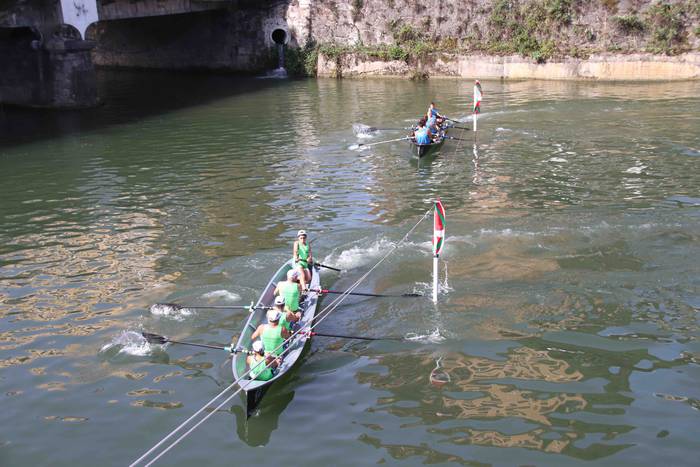 Arraunean, elkartasunez 60 1568470892321