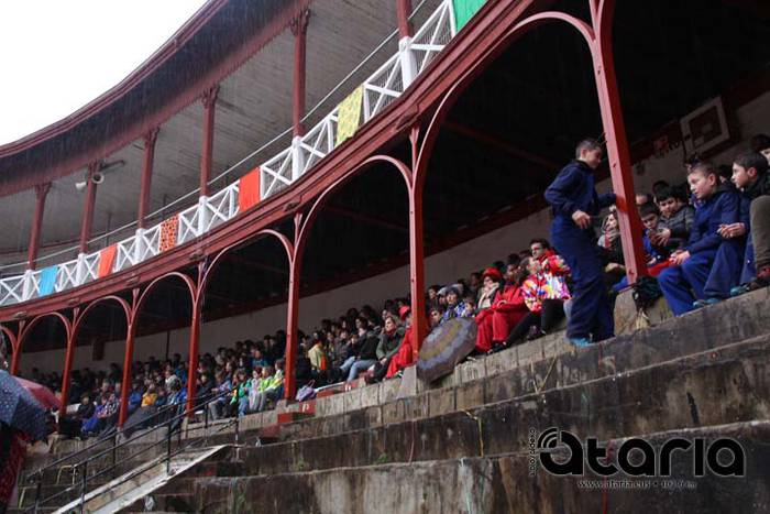 Eguraldi txarrak ez ditu ina 21 1518199175754