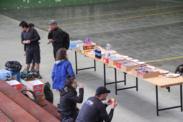 Zortzi herritatik barrena, H 14 1526225725917