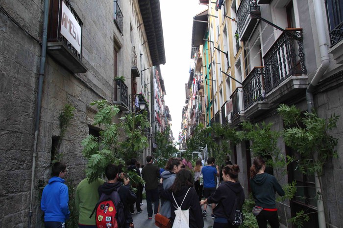 Berdez esnatzen da ekainaren 24a - 31