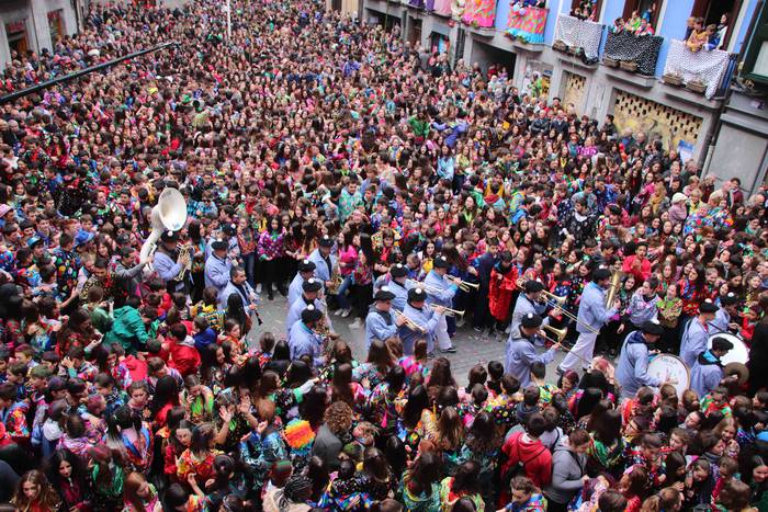 Ostegun Gizeneko txupinazoa  127 1551364397497