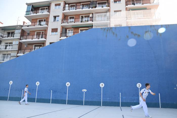 Berazubiko frontoiaren inaug 12 1507803997081