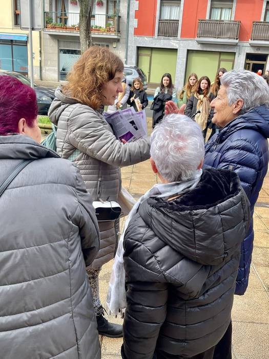 Irurako emakumeen memoria be 3 1646733686891