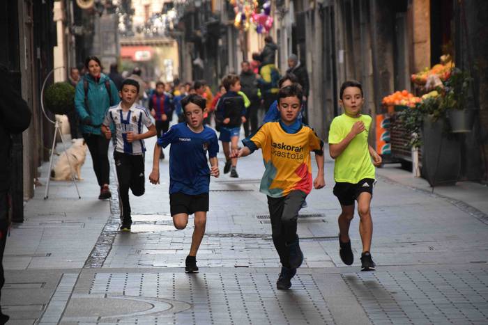 Mozorroarekin edo gabe, korrika 61 1546421542300