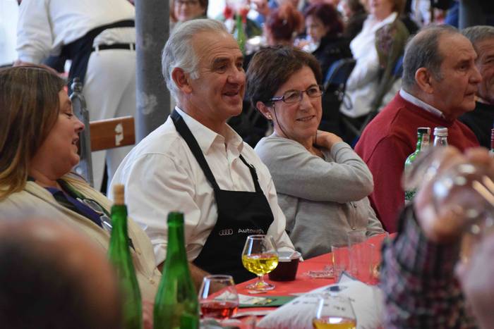 Babarrun lehiaketako sari na 33 1542561346412