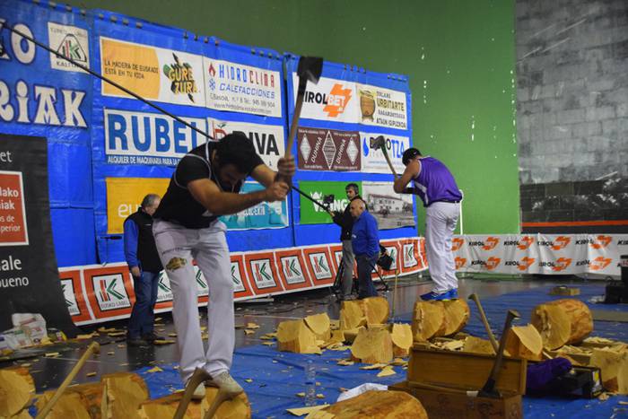 URREZKO AIZKOLARIEN KOPAKO FINAL LAURDENAK 2016 24 1480190806064