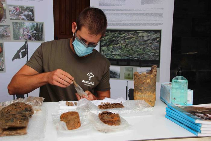 Gerrako materiala aurkitu du 2 1598630769016