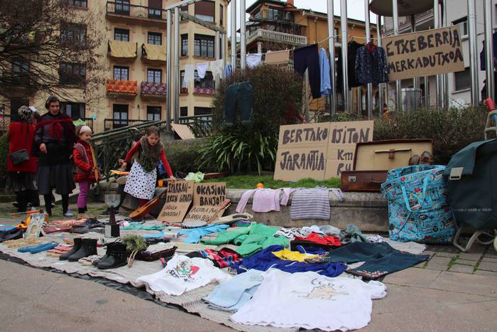 Konpartsa eta mozorroak Zald 67 1645972637281