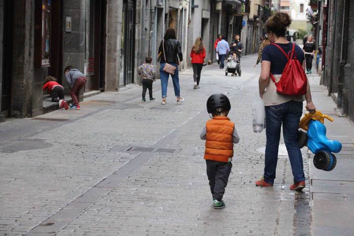 Mugimendu erdi librea 25 1588012122099