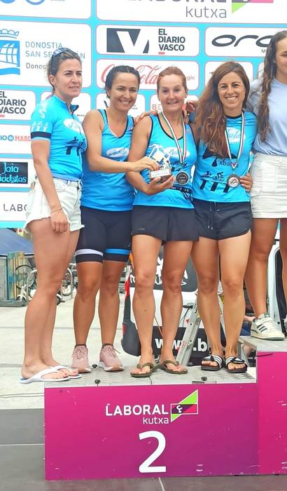 Tolosaldeko Triatloi Taldeko emakumezkoak bigarren Euskadikoan