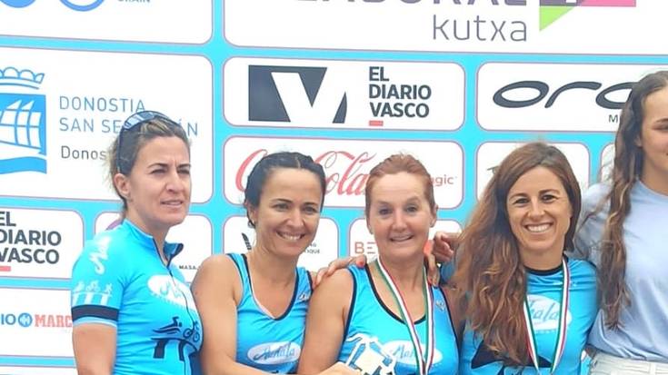 Tolosaldeko Triatloi Taldeko emakumezkoak bigarren Euskadikoan