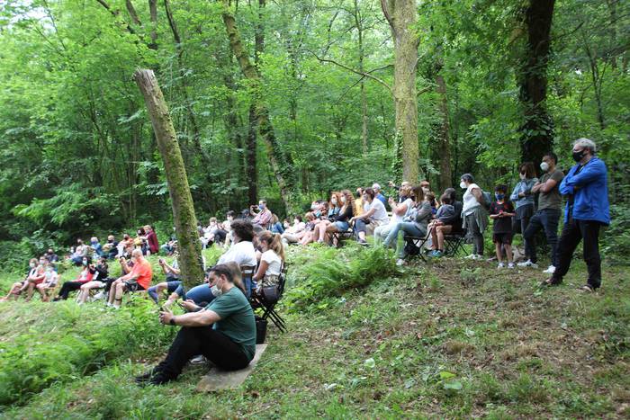 Basoaren erdi-erdian 24 1623508589853