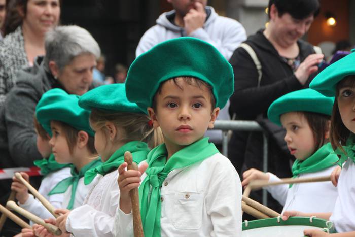 Odol emaileen elkarteko kide 13 1527705274917