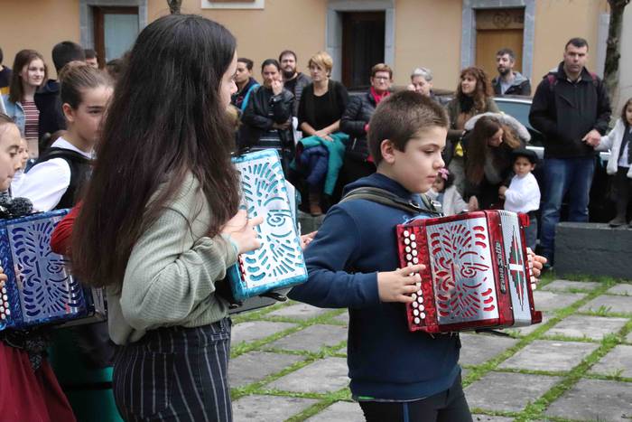 Dantzari Txiki Eguna Zizurki 44 1575117856457