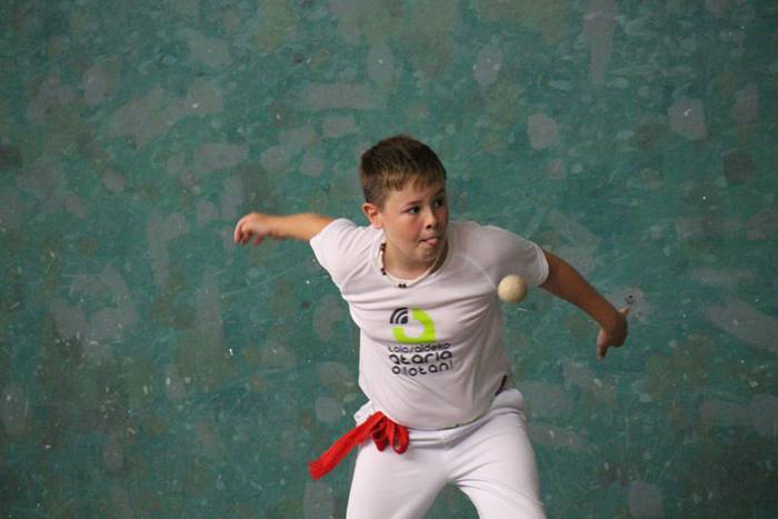 Pilota hotsak, San Lorentzo omentzeko 3 1470848512762