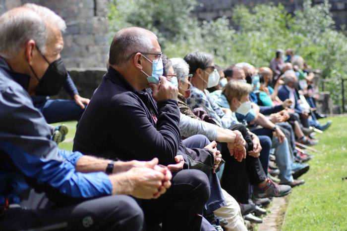 Txirrita omendu dute Tolosan 7 1621774211570