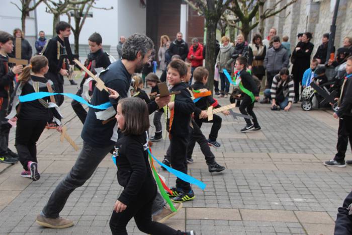 Aduna inauteriak 2017 11 1487964974864