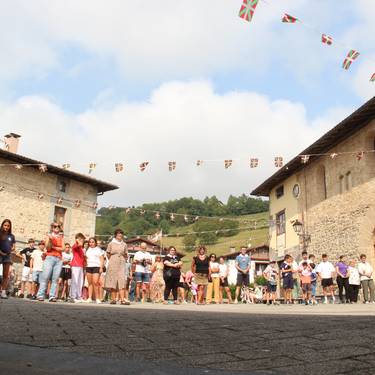 Baliarraingo festak