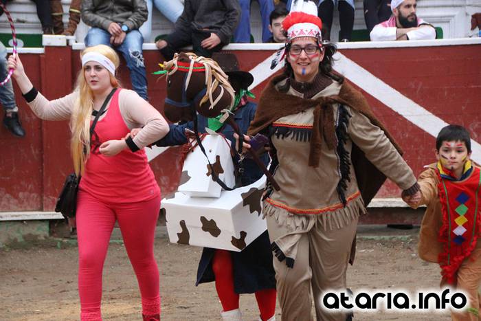 inauteriak 2016 zaldunita zezen plaza 78 1454867202012