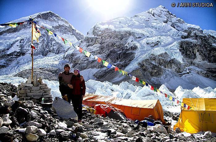 Txindokitik Everestera, Alex Txikonen bila