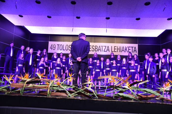49. Abesbatza Lehiaketa, hau 33 1509802348852
