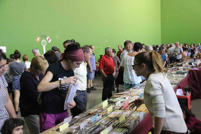 Jendetza elkartu du Asteasuk 26 1569763910488