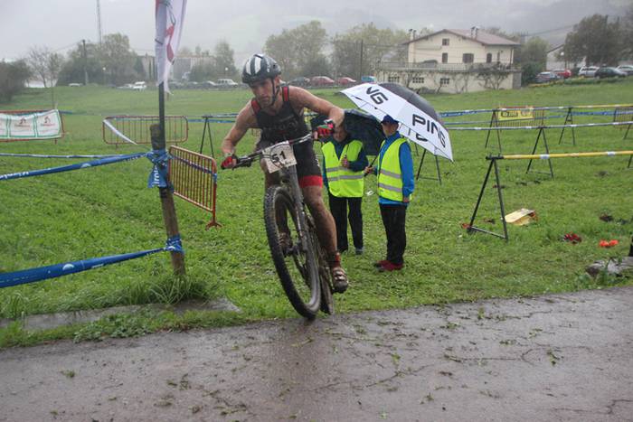 Jon Erguin eta Zuriñe Frutos 63 1508691919372