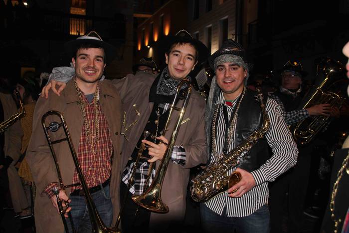 Hartzaren beldur, baina inau 30 1550950104907