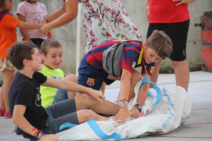 Jolasean igaro dute arratsal 16 1567097326700