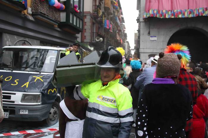 Inauteriak 22, Diana 8 1645957587355