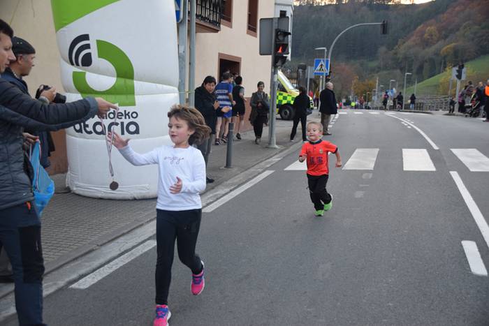 IKAZTEGIETAKO XVII. HERRI KR 35 1511032389213