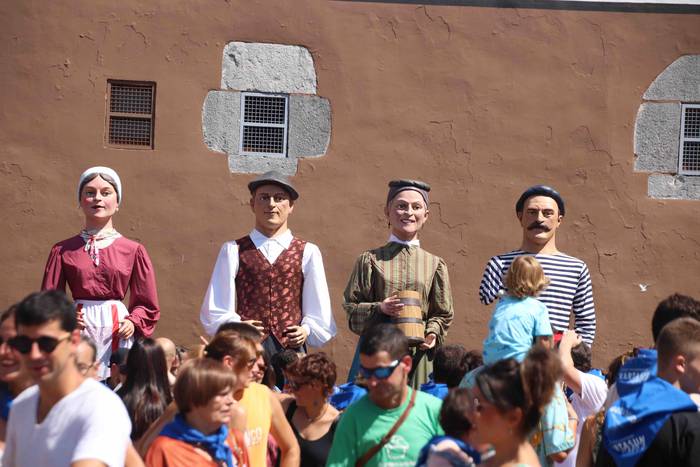 Santioak 2022 txupinazoa 36 1658663718462