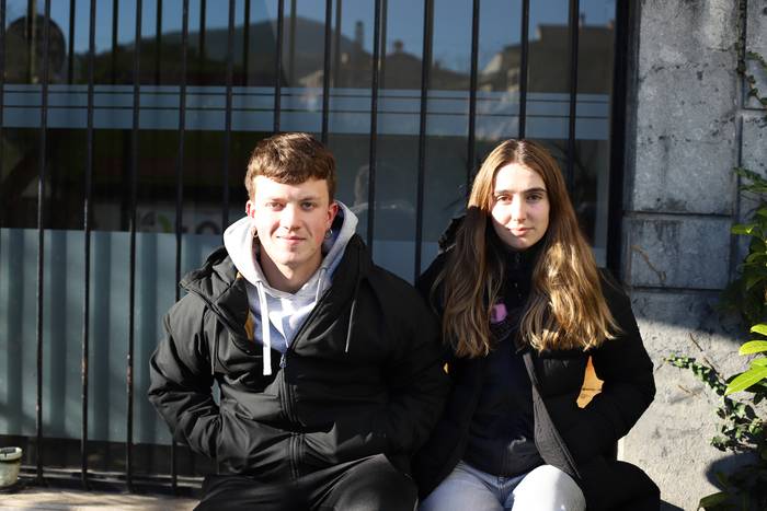 «Normalizatzen ari dira agenda belizista eta faxismoa»