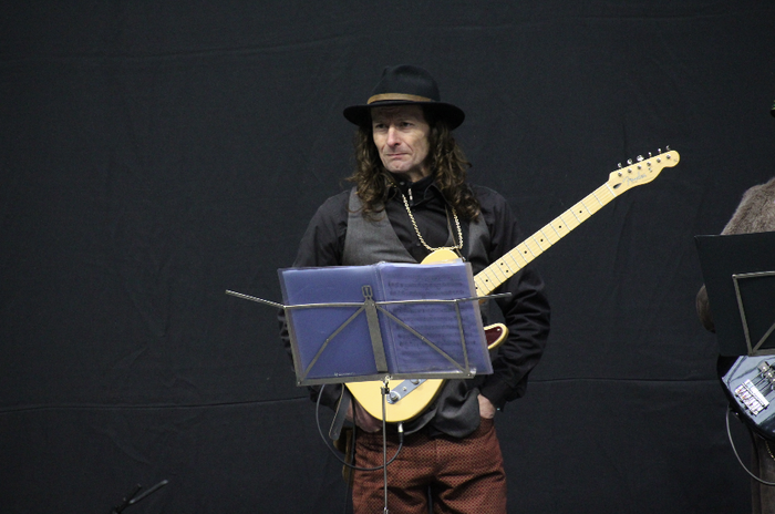 Zilarrezko inauteriak piztu  21 1517061012720