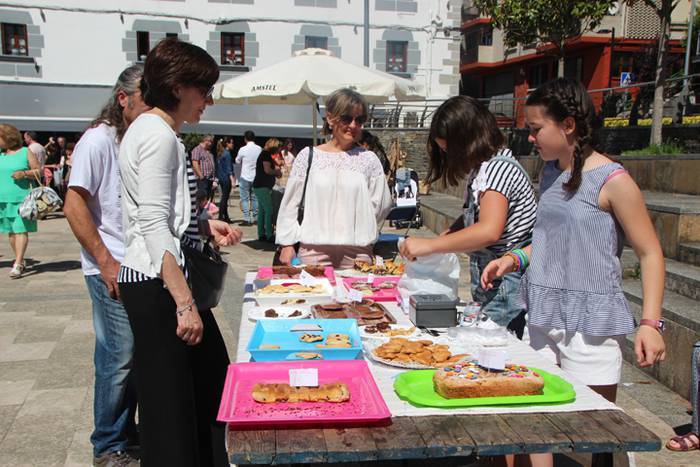 Udaberriko azoka Berrobin 9 1494770431670